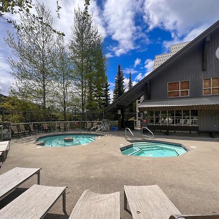 The Aspens By Whistler Premier Apartment Exterior photo