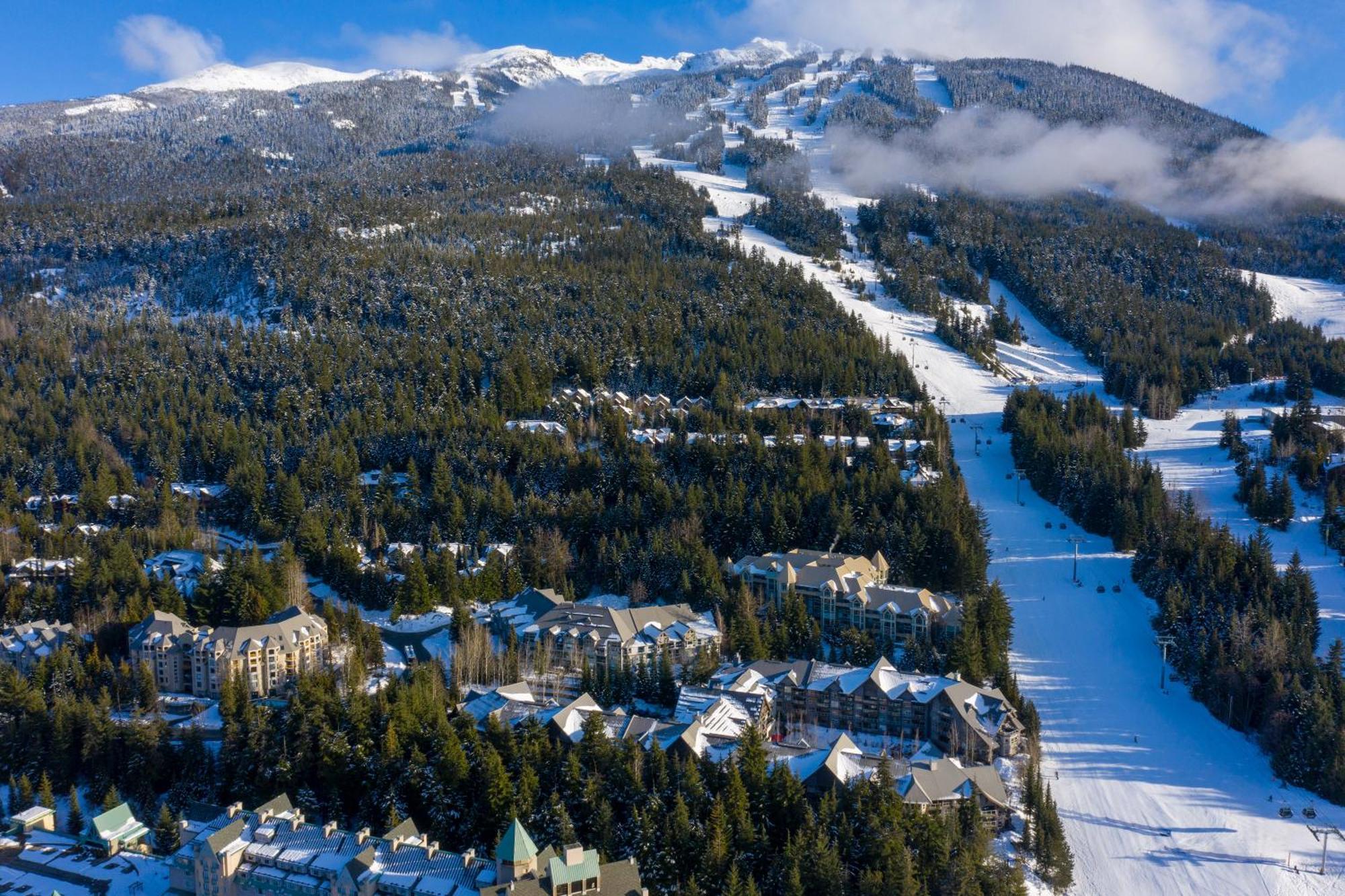 The Aspens By Whistler Premier Apartment Exterior photo