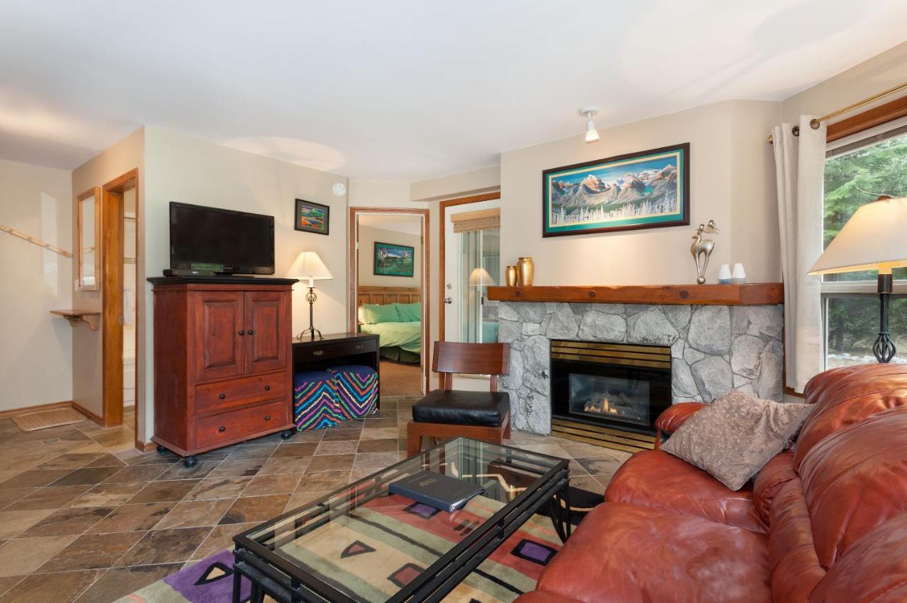 The Aspens By Whistler Premier Apartment Exterior photo